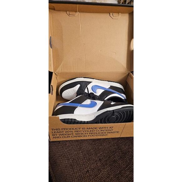 Nike Dunk Low "Cyber Panda "W Sneaker Size 7Pre-Loved in original Box - Picture 9 of 9